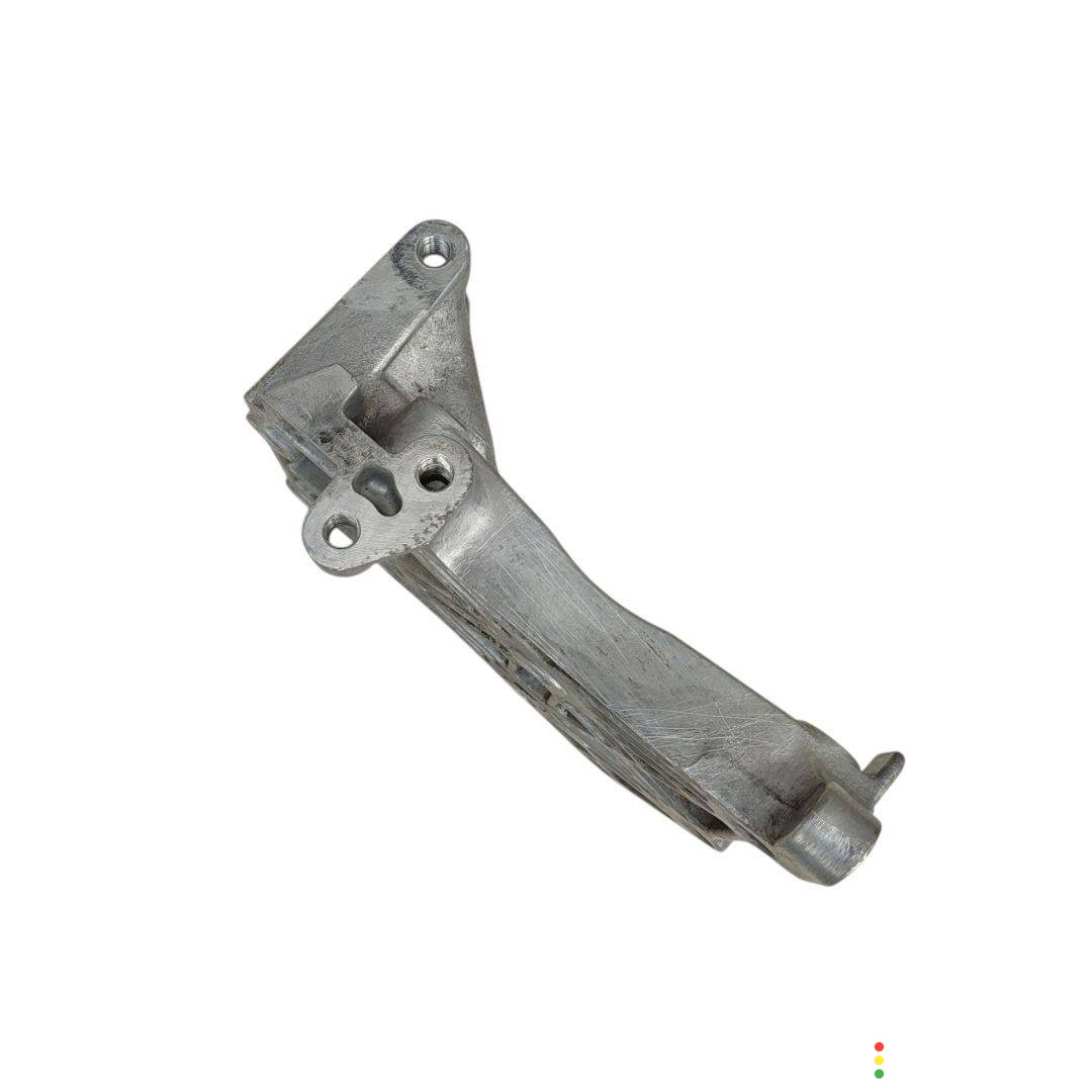 11910-BM700 кронштейн генератора Nissan Primera P12 2004г. - фото №3