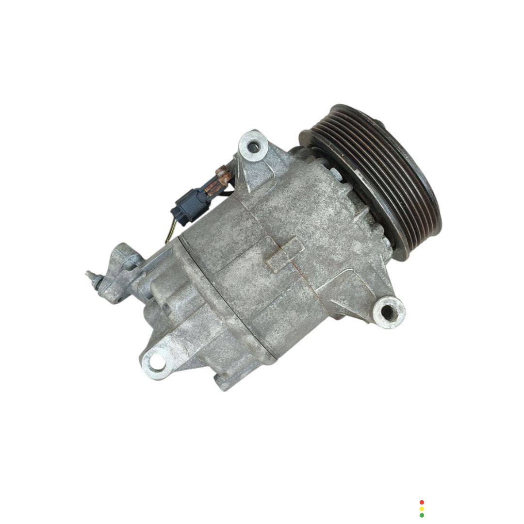01140997, 92600-BR00A компрессор кондиционера Nissan Qashqai J10 2008г. - фото №2