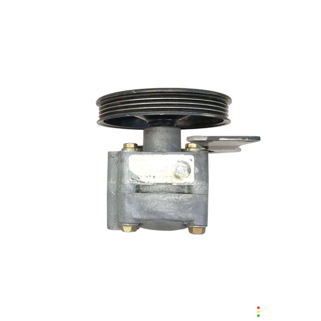 7611332111, 7613955132 насос гидроусилителя руля Nissan Primera P12 2004г. - фото №4