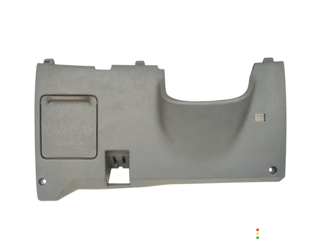 55432-05030 накладка на торпедо (консоль) левая нижняя Toyota Avensis 1 поколение T220 1999г. - фото №1