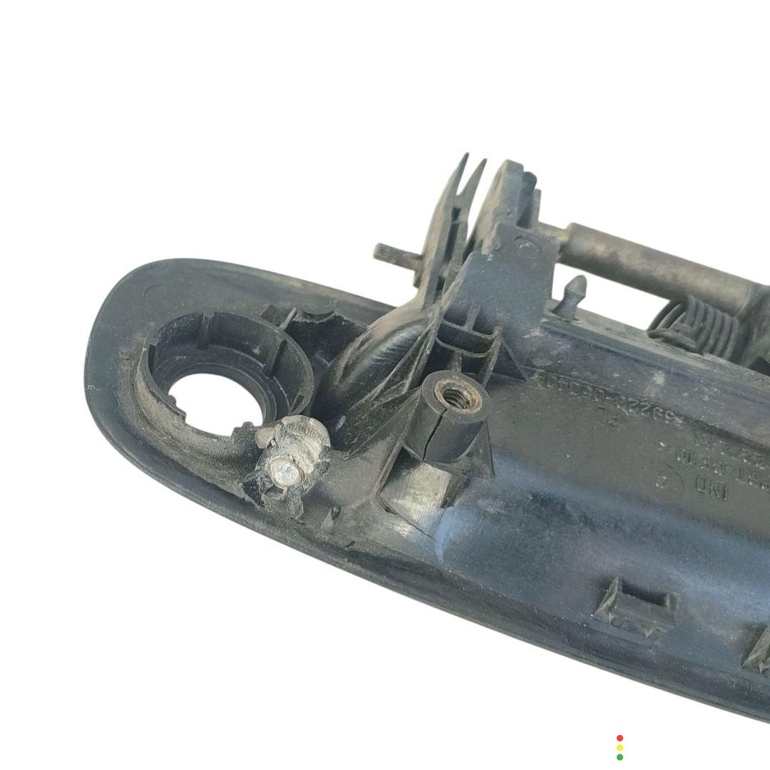 69220-05040A ручка наружная двери передней левой Toyota Avensis 1 поколение T220 1999г. - фото №3