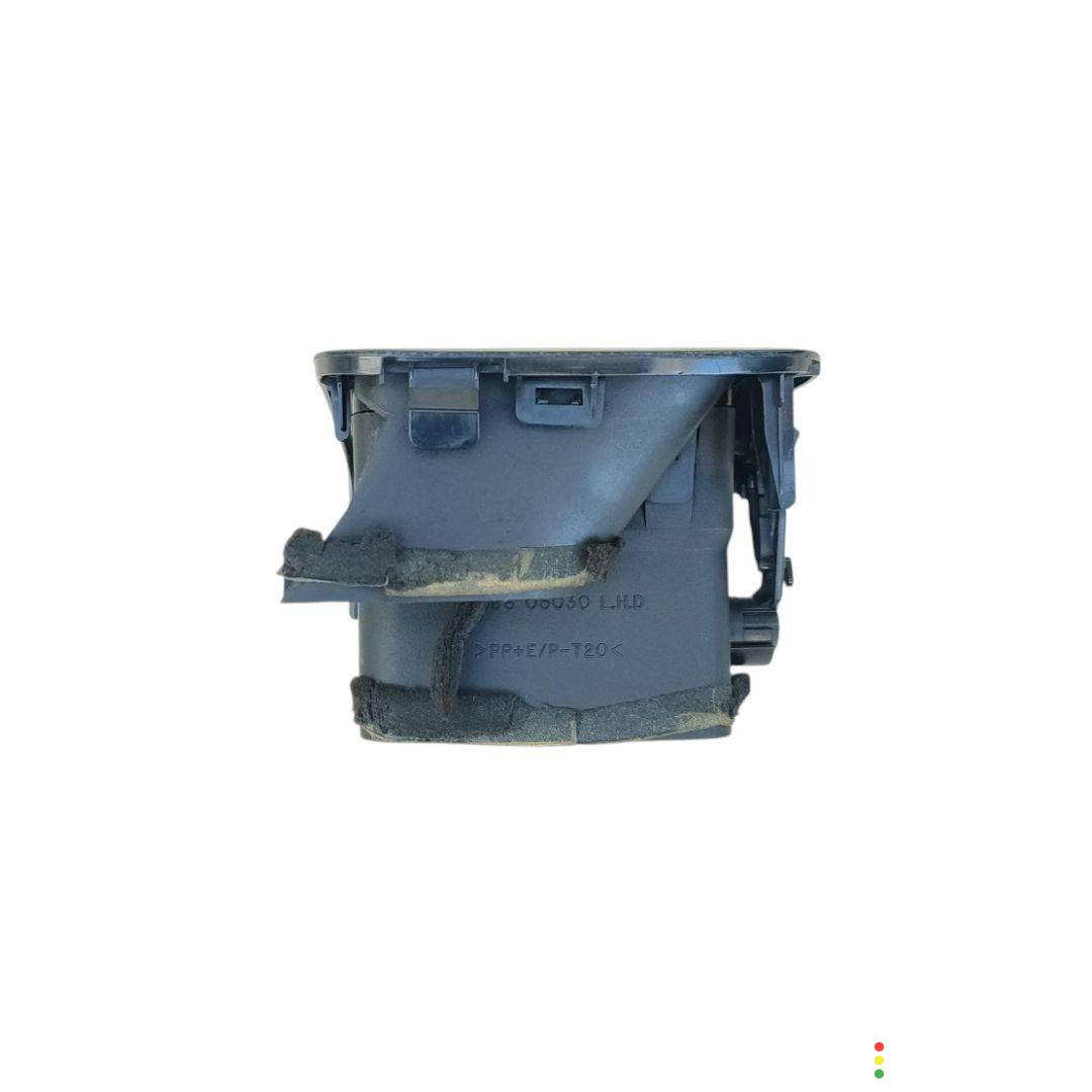 55686-05030, 55661-05030 дефлектор обдува салона передний левый Toyota Avensis 1 поколение T220 1999г. - фото №2