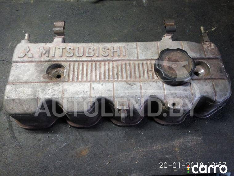 клапанная крышка Mitsubishi Galant 6 поколение 1991г. - фото №1