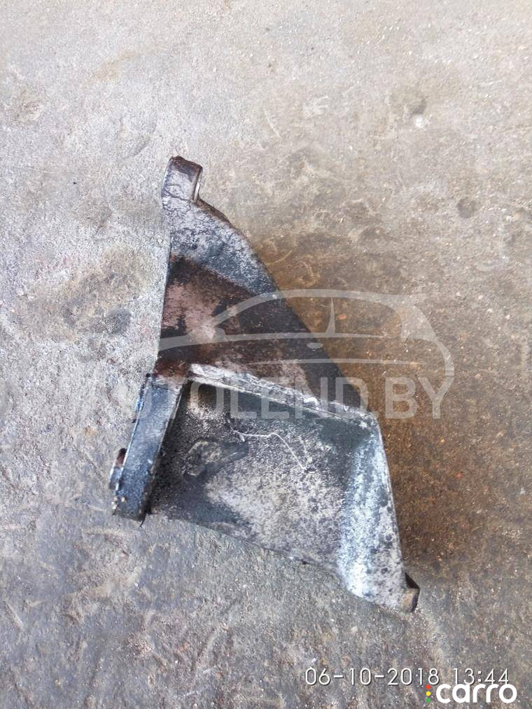 кронштейн двигателя Volkswagen Passat B5 1998г. - фото №2