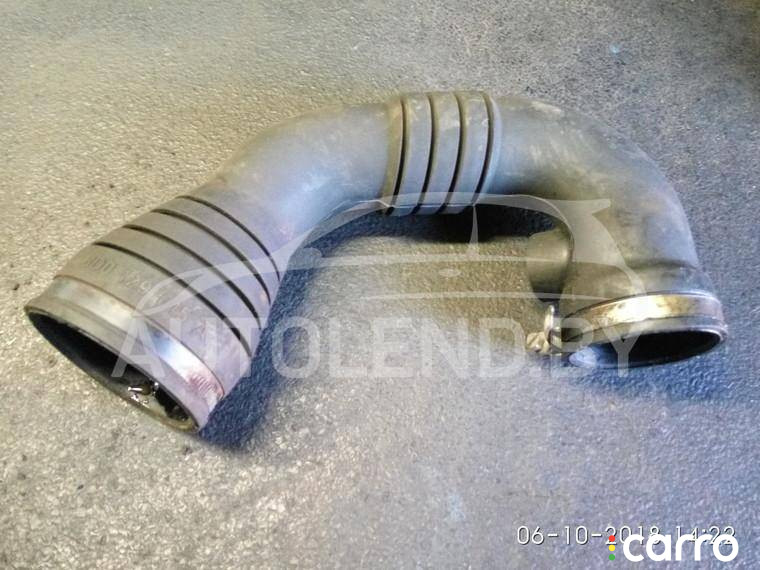 гофра инжектора Volkswagen Passat B5 1998г. - фото №1