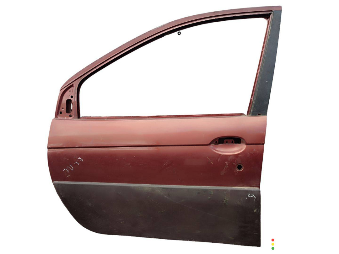 дверь передняя левая Renault Scenic RX4 1 поколение 2001г. - фото №1