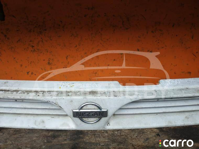 решетка радиатора Nissan Sunny Y10 1996г. - фото №1