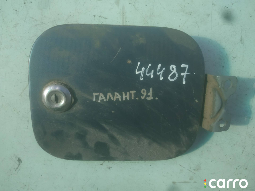 лючок топливного бака Mitsubishi Galant 6 поколение 1991г. - фото №1