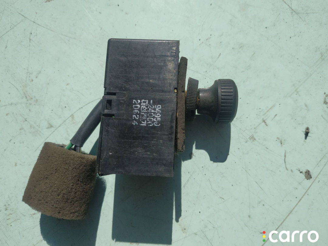 9495024000 кнопка корректора фар Hyundai Pony X2 1993г. - фото №1