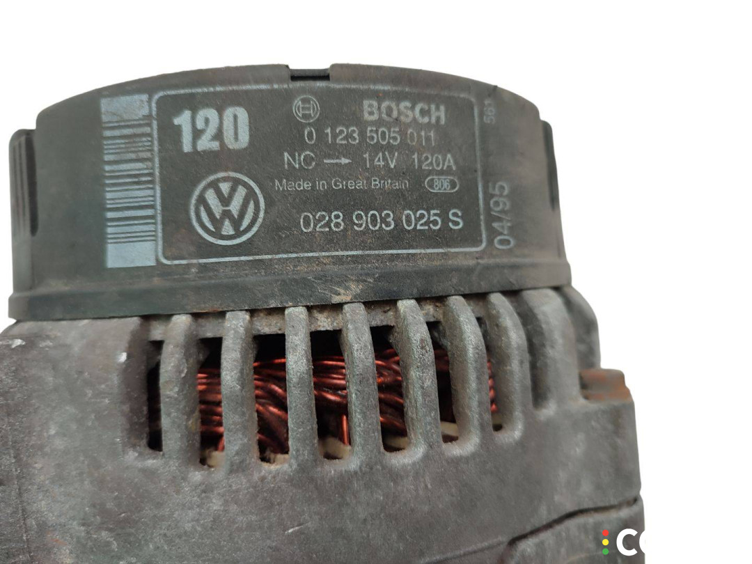 0123505011 генератор Volkswagen Transporter T4 1996г. - фото №1