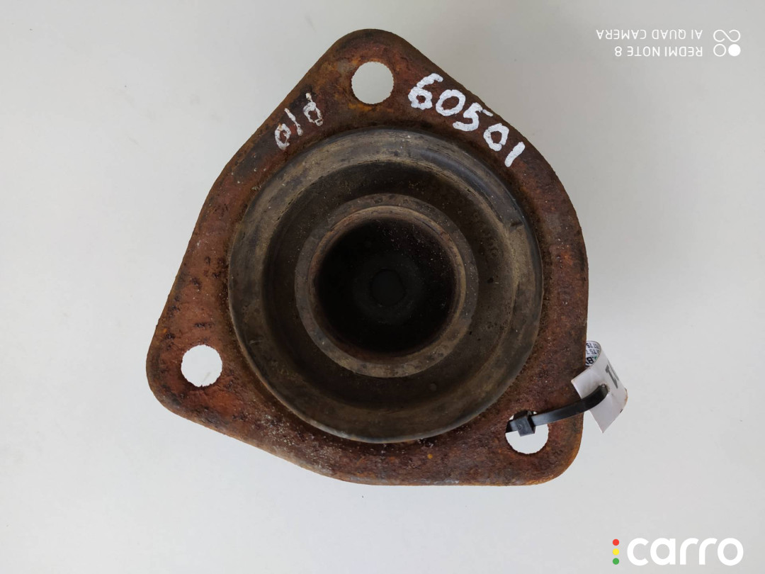 опора амортизатора верхняя (чашка) Nissan Primera P10 1995г. - фото №1