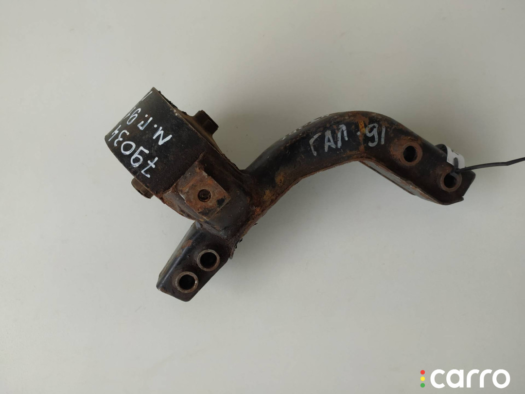 подушка крепления двигателя Mitsubishi Galant 6 поколение 1991г. - фото №1