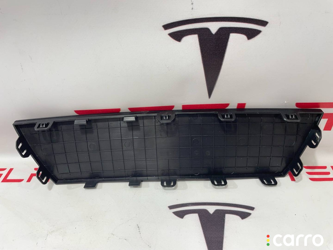 1494006-00-B, 1494009-00-A Заглушка бампера Tesla Model Y 2022г. - фото №3