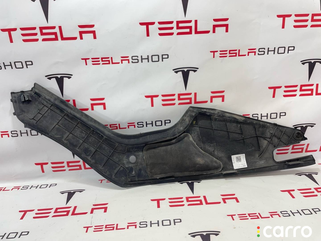 1006328-00-E, 1019075-00-A подкапотный пластик правый Tesla Model S 2015г. - фото №3
