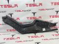 1006328-00-E, 1019075-00-A подкапотный пластик правый Tesla Model S 2015г. - фото №3