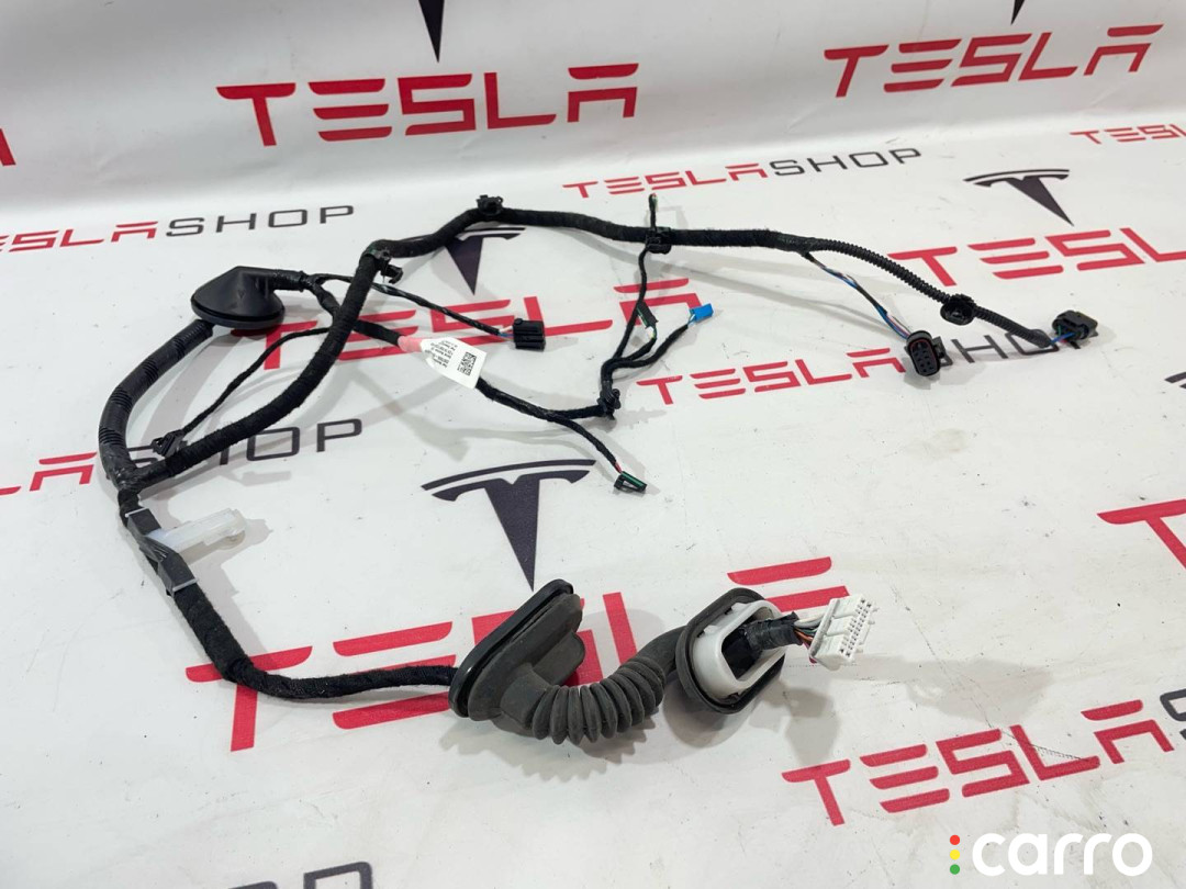 2067965-00-A Электропроводка двери Tesla Model 3 2019г. - фото №2