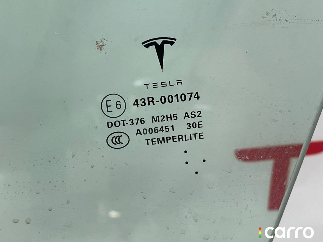 600654700E стекло двери передней левой Tesla Model S 2015г. - фото №3