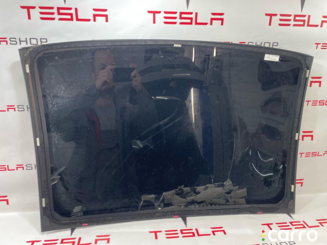 1086927-98-D, 1487150-00-B, 1587892-00-A, 1588766-00-B стекло панорамной крыши Tesla Model 3 2019г. - фото №3
