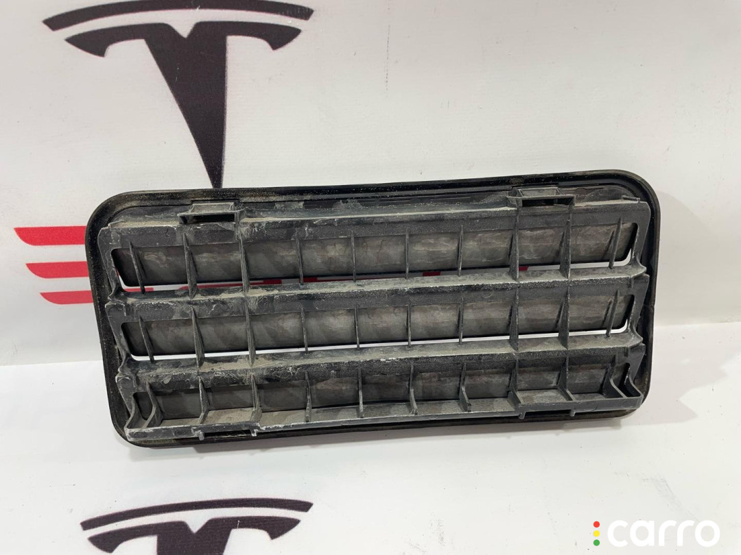 1098751-00-C вентиляционный люк Tesla Model 3 2019г. - фото №3