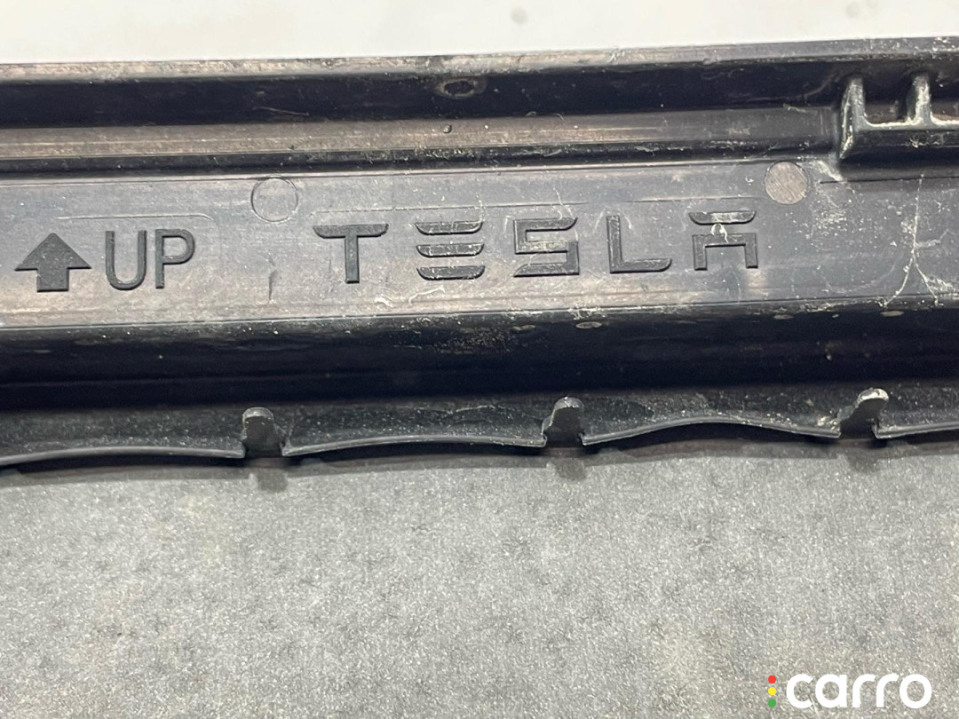1098751-00-C вентиляционный люк Tesla Model 3 2019г. - фото №5