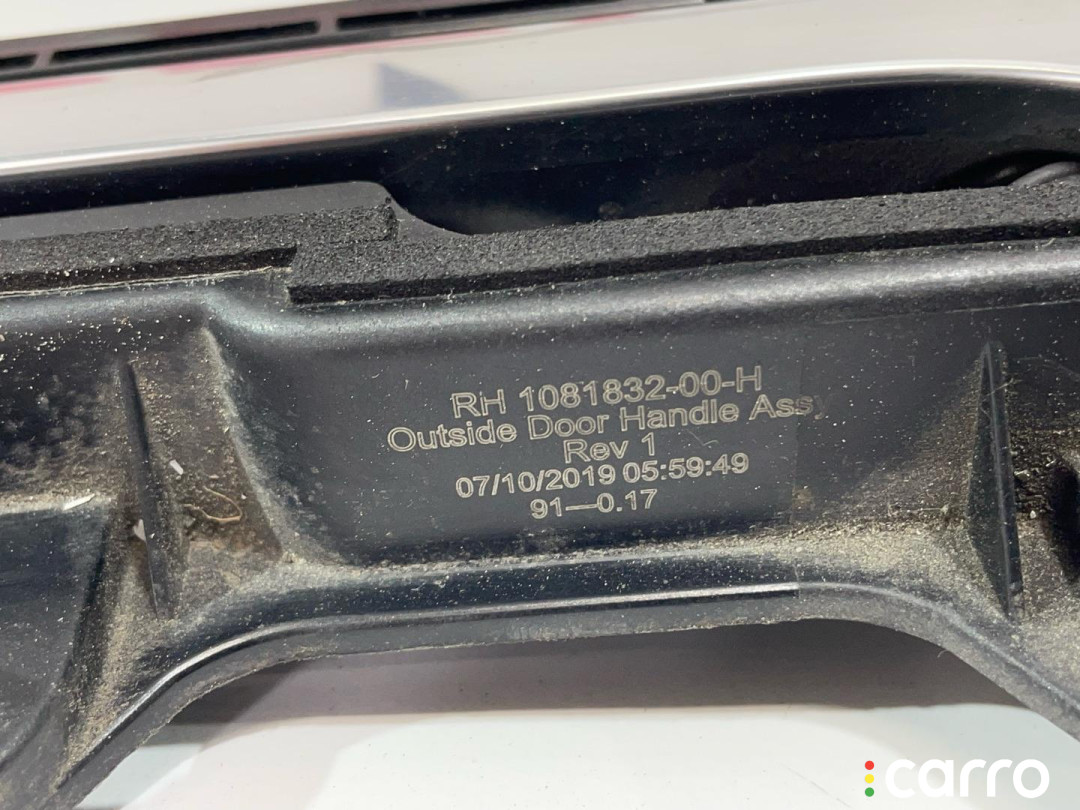 1081832-00-H ручка наружная двери правой Tesla Model 3 2019г. - фото №4
