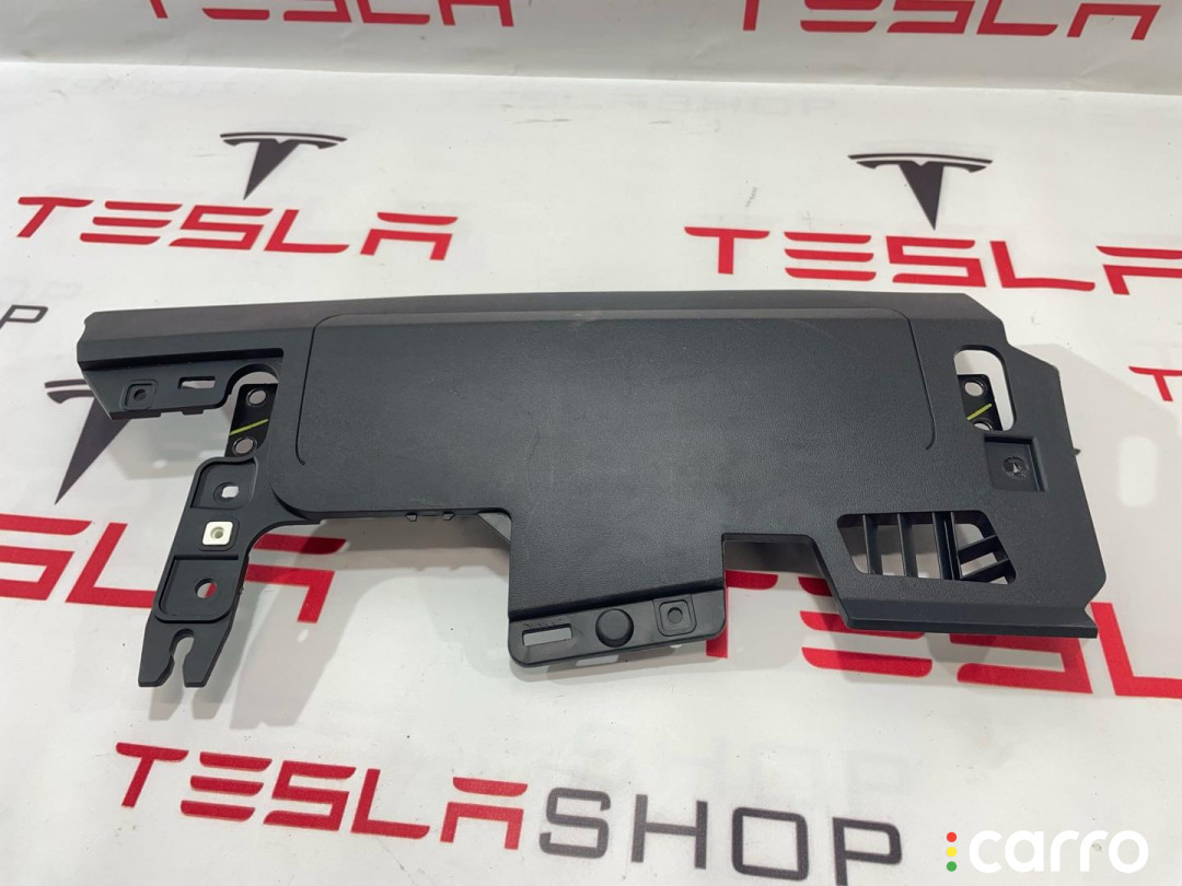 1143753-00-A, 1077825-00-D, 1083345-00-E Подушка безопасности коленная Tesla Model 3 2019г. - фото №1