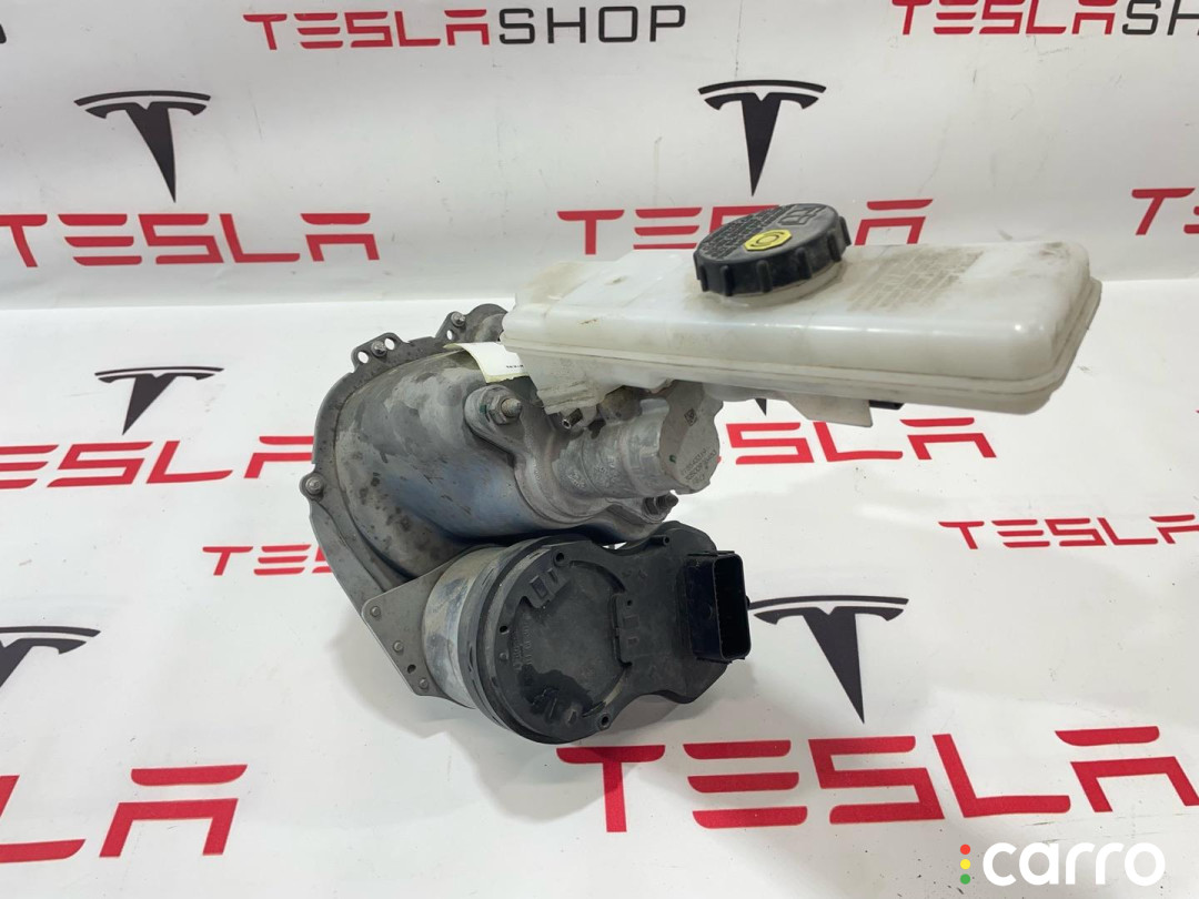 1044671-00-D электрический усилитель тормозов Tesla Model 3 2019г. - фото №1