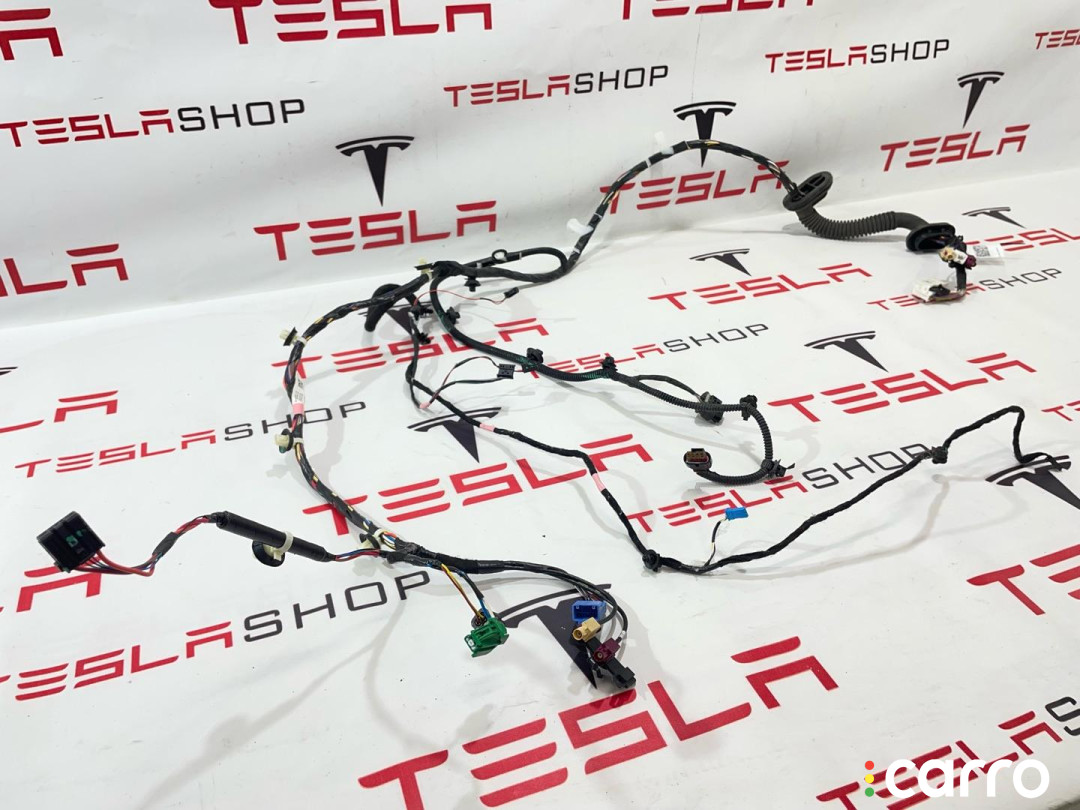 1067957-00-F Электропроводка двери Tesla Model 3 2019г. - фото №2