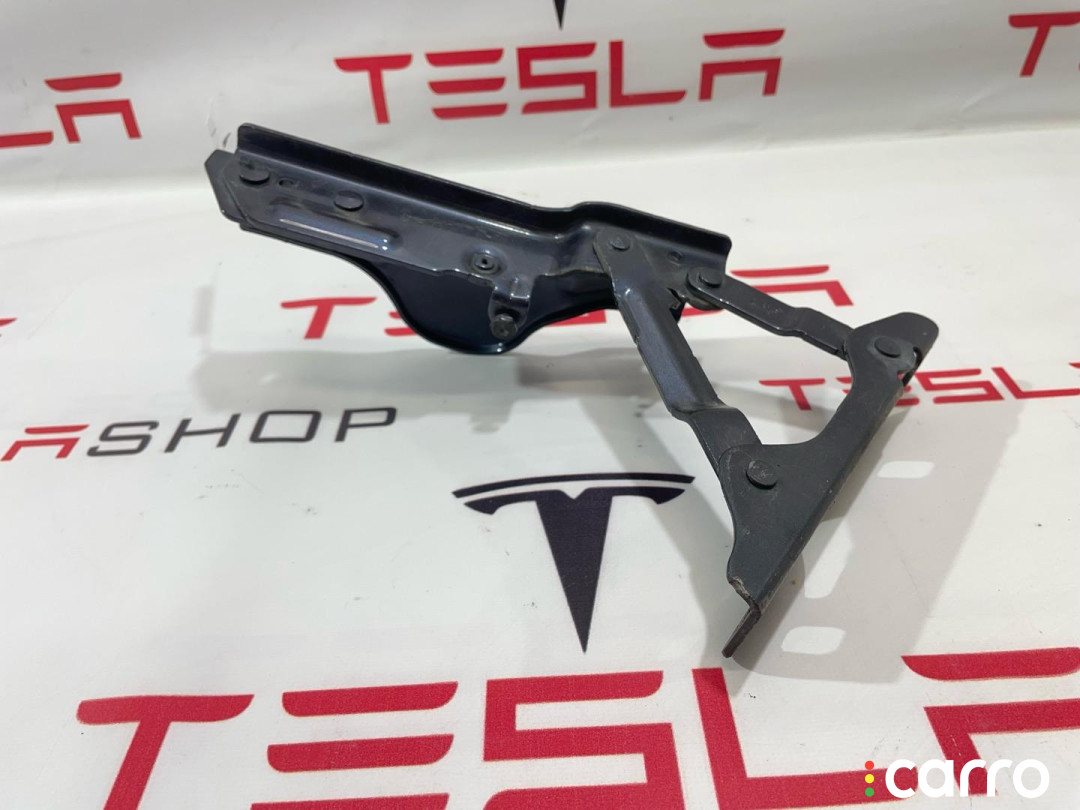 1029284-00-C, 600638-00-E Петля капота левая Tesla Model S 2015г. - фото №4