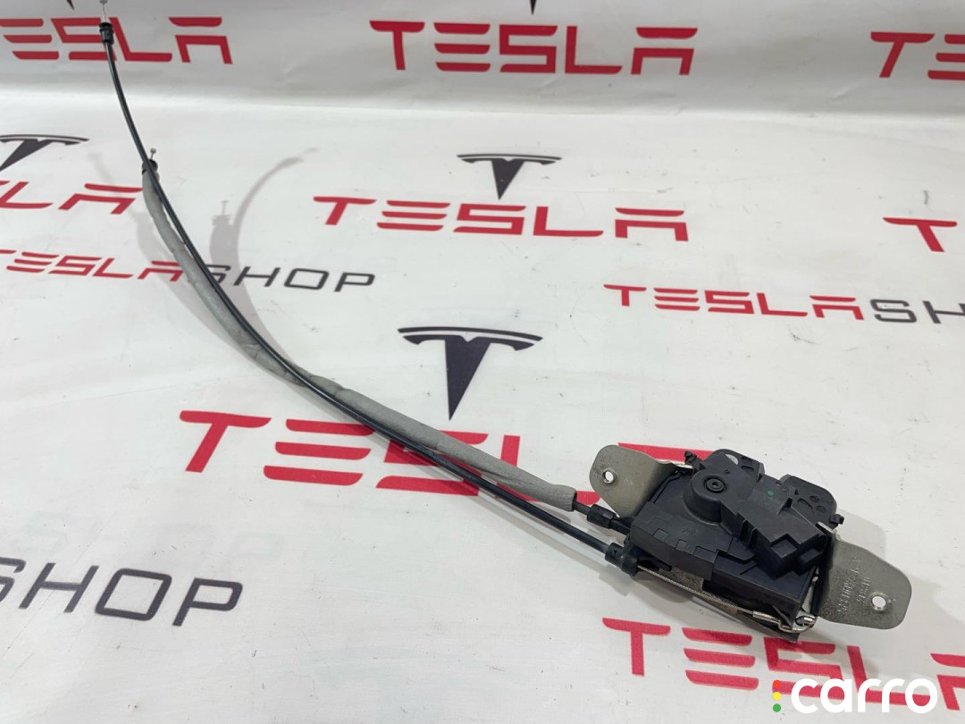 600665400B, 1008186-00-B, A2127400335 замок багажника Tesla Model S 2015г. - фото №1