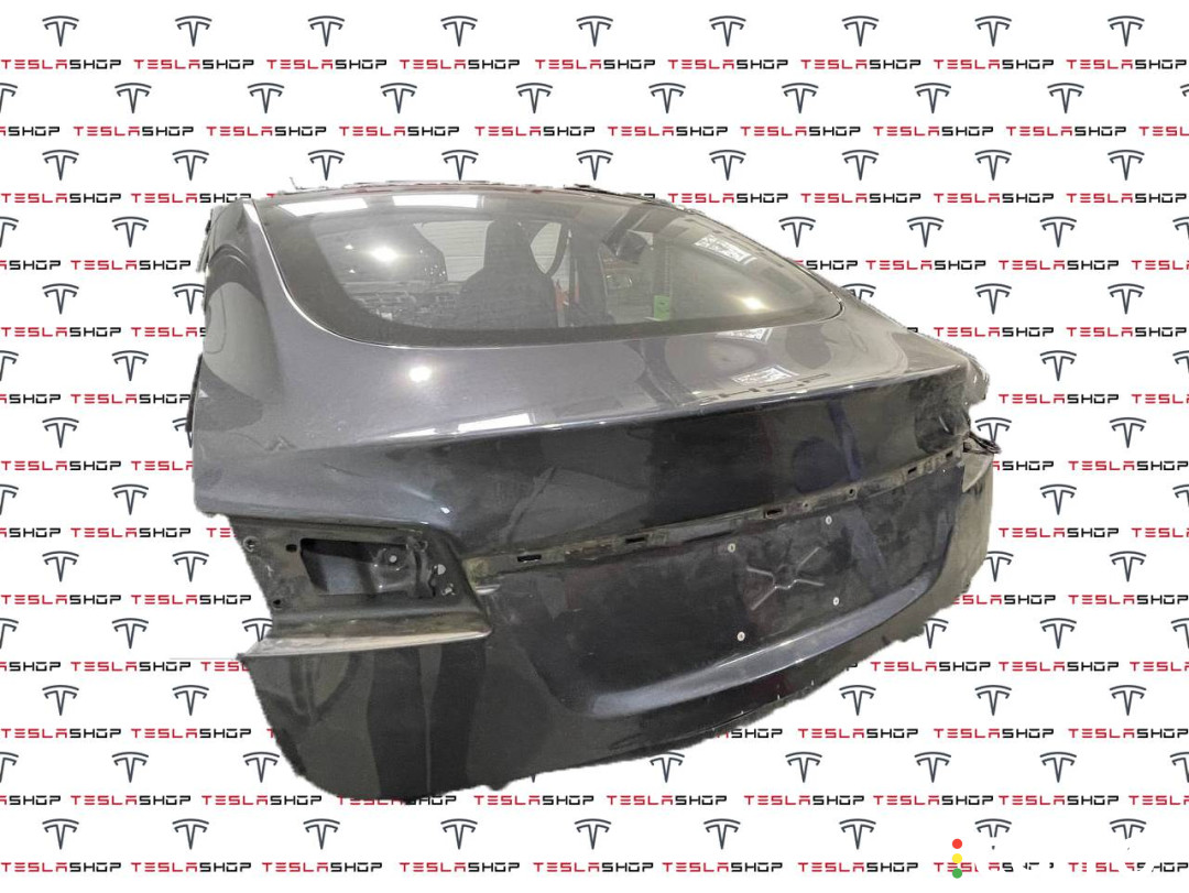 1037000-00-F, 1047907-00-B Крышка багажника Tesla Model S 2015г. - фото №1