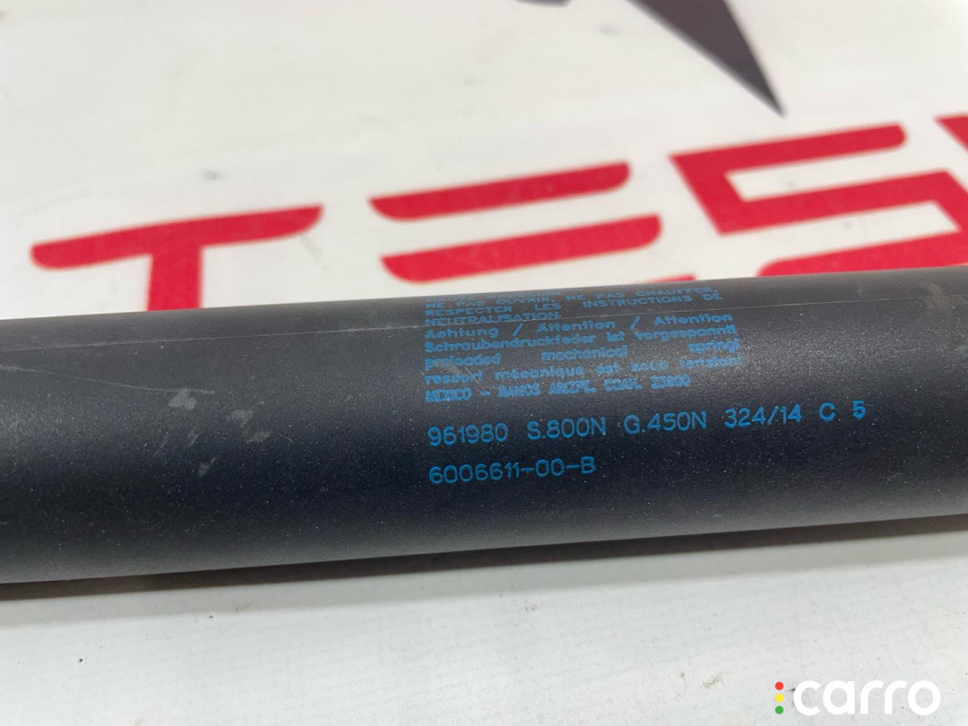 6006611-00-C Амортизатор крышки багажника (3-5 двери) левый Tesla Model S 2015г. - фото №2