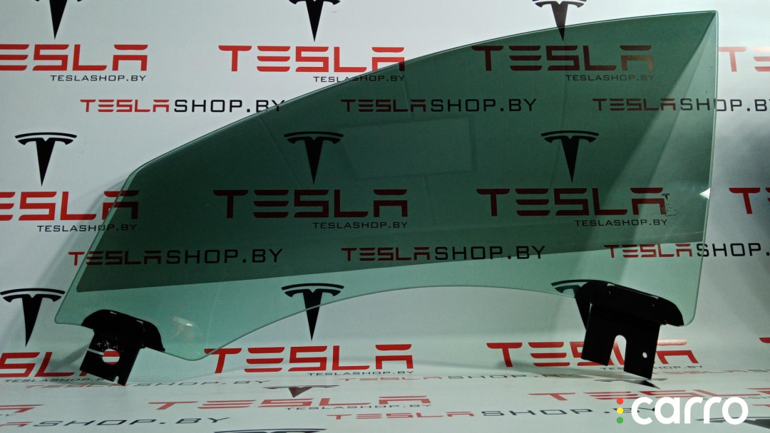 600654700E стекло двери передней левой Tesla Model S 2015г. - фото №1