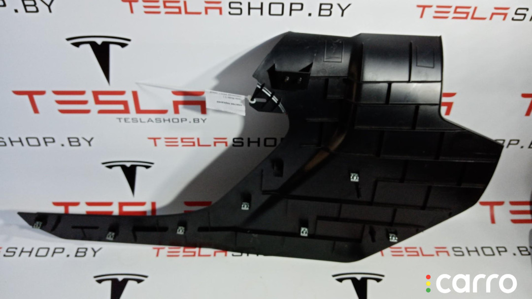 1008248-00-D Накладка центральной консоли Tesla Model S 2015г. - фото №1