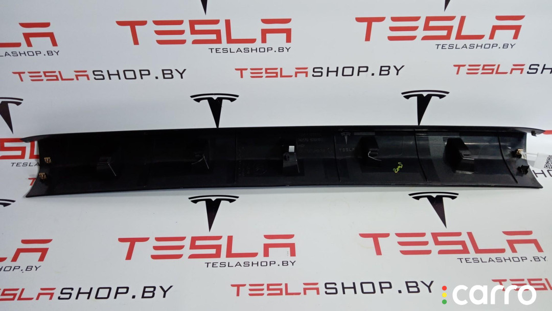 1037906-50-E, 1039707-00-S Накладка крышки багажника Tesla Model X 2020г. - фото №2