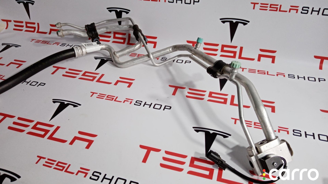 1004293-00-E Трубка кондиционера Tesla Model S 2015г. - фото №3