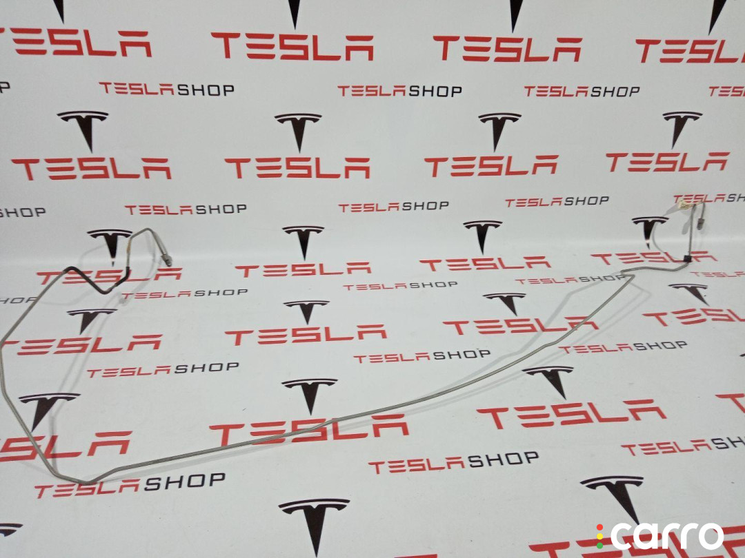 1044715-00-C трубка тормозная Tesla Model 3 2019г. - фото №1
