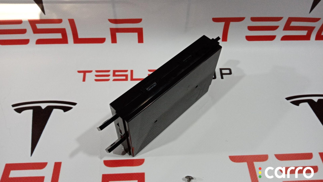6007366-00-B, 6007366-00-E Блок управления печки/климат-контроля Tesla Model S 2015г. - фото №2