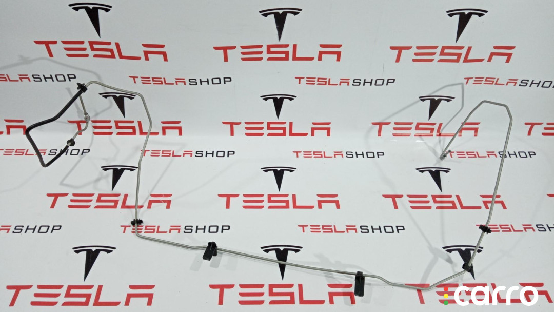 1044714-00-C трубка тормозная Tesla Model 3 2019г. - фото №1