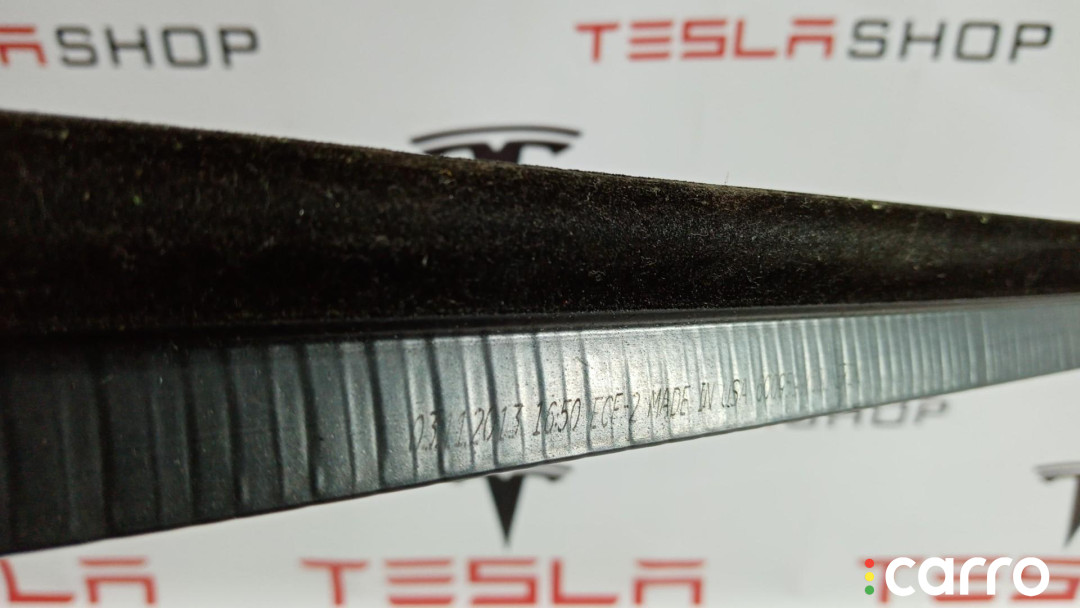 1095920-00-C молдинг двери передней правой Tesla Model S 2015г. - фото №3