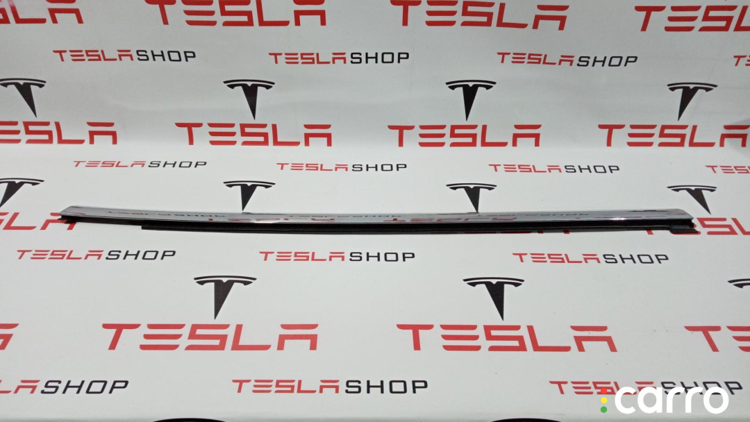 109592100C молдинг двери задней правой Tesla Model S 2015г. - фото №5