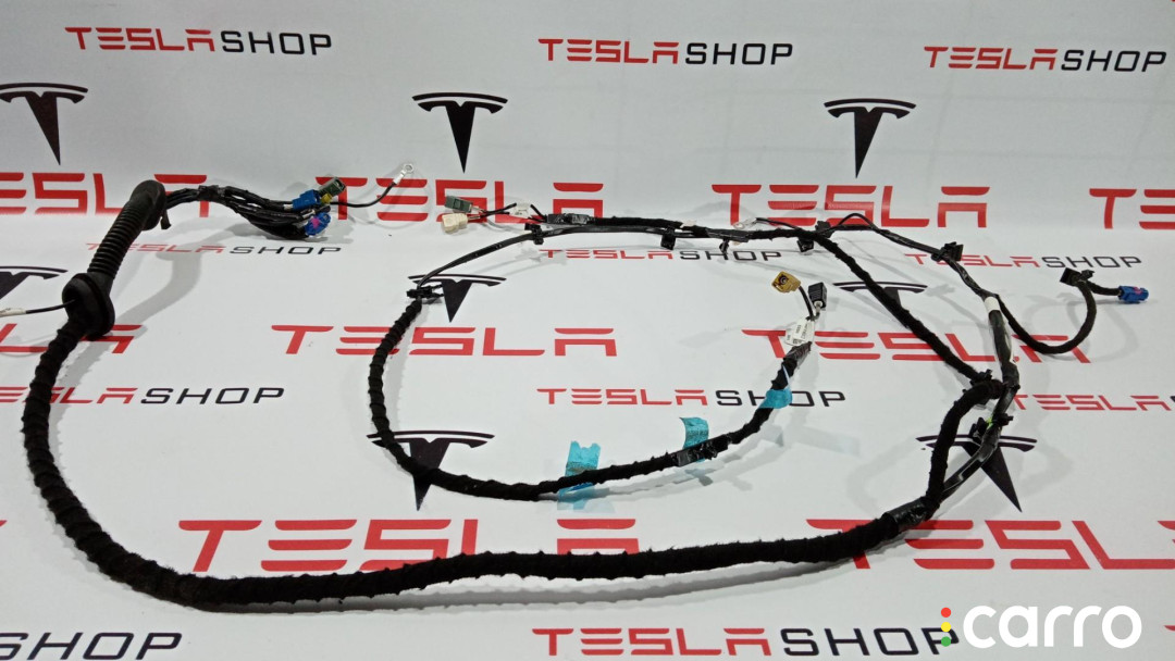 1004429-00-E Проводка крышки багажника Tesla Model S 2015г. - фото №3