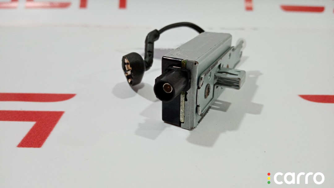 1063877-00-C усилитель антенны Tesla Model X 2020г. - фото №2