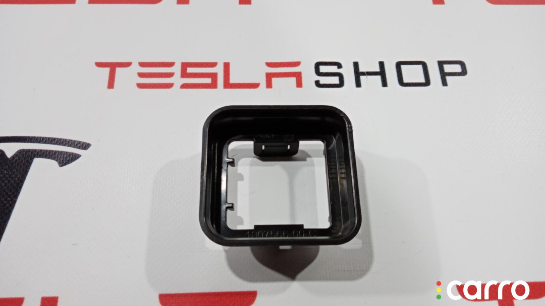 1007566-00-C воздуховод Tesla Model S 2012г. - фото №1