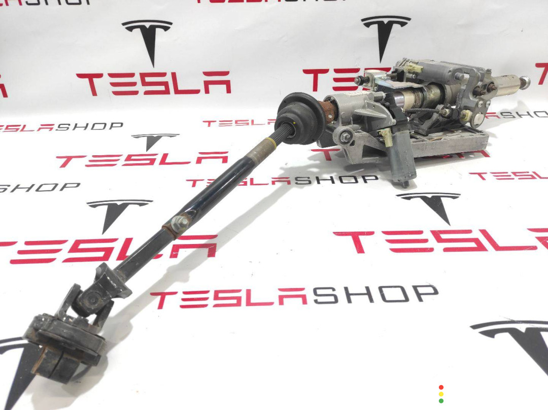 1013033-00-A рулевая колонка Tesla Model S 2012г. - фото №1