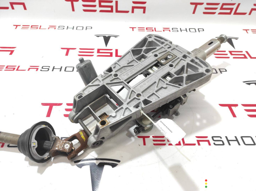 1013033-00-A рулевая колонка Tesla Model S 2012г. - фото №6