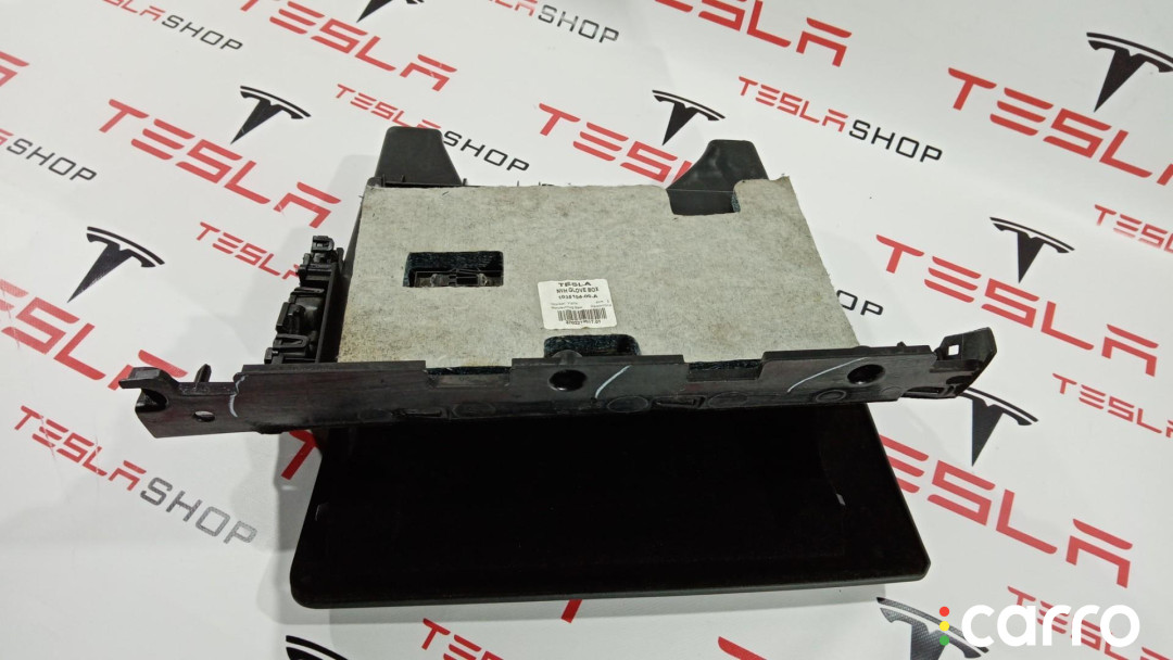 1035104-00-A, 1003327-14-P Бардачок Tesla Model S 2012г. - фото №3