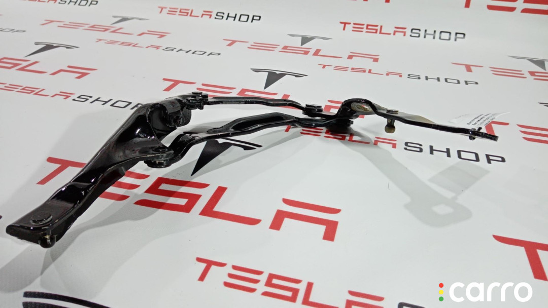 1092820-00-E петля крышки багажника левая Tesla Model 3 2019г. - фото №3