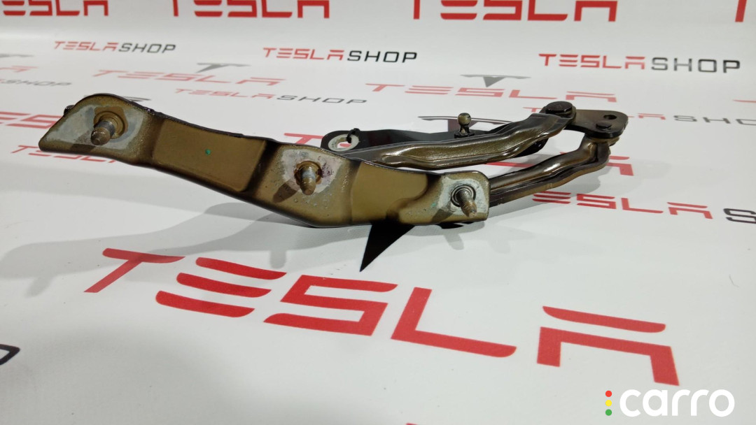1092820-00-E петля крышки багажника левая Tesla Model 3 2019г. - фото №5