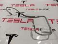 1044746-00-A трубка тормозная Tesla Model 3 2019г. - фото №2